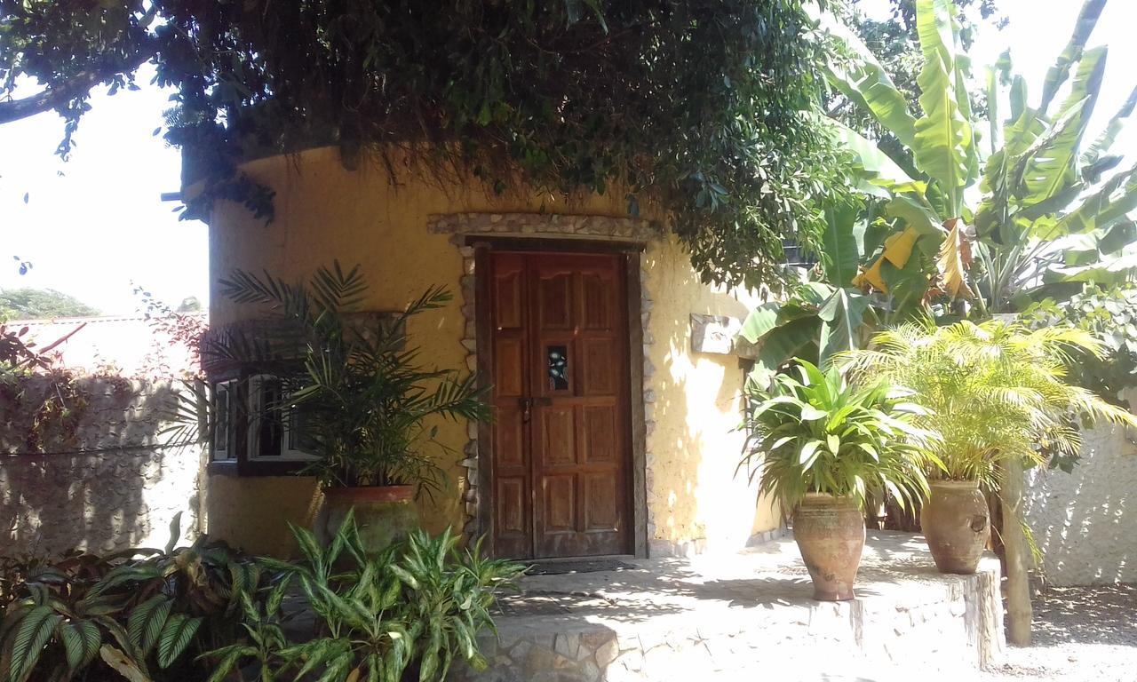 Kokrobite Garden Exterior foto